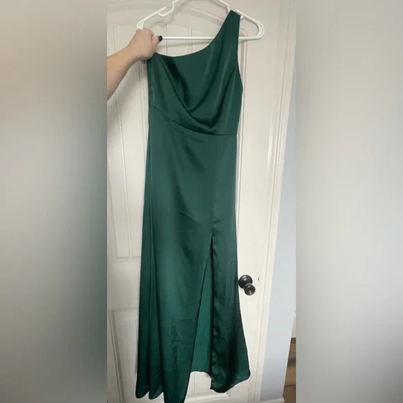 Emerald green dress - Picture 4 of 5